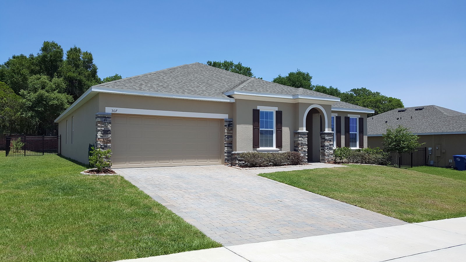 Beautiful Central Florida Home For Sale 307 Lago Lane, Groveland, FL
