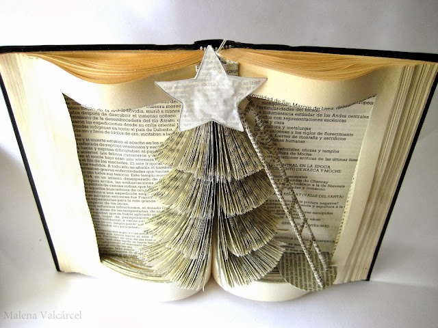 altered-book-christmas-tree