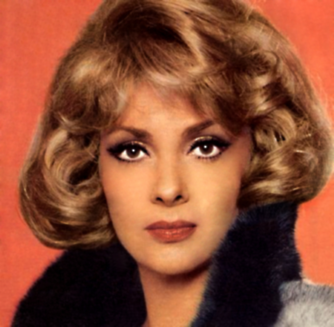 Dazzling Divas: Photo Portret Gina Lollobrigida