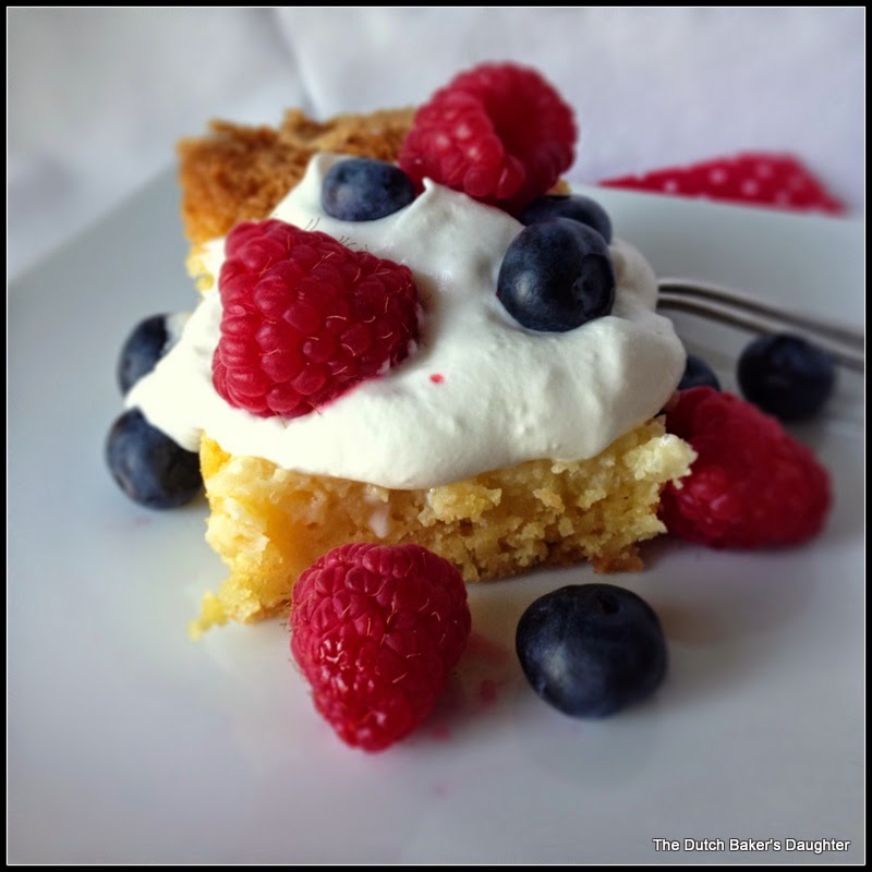The Dutch Baker's Daughter Sugar Cream Cake aka Gooey Butter Cake