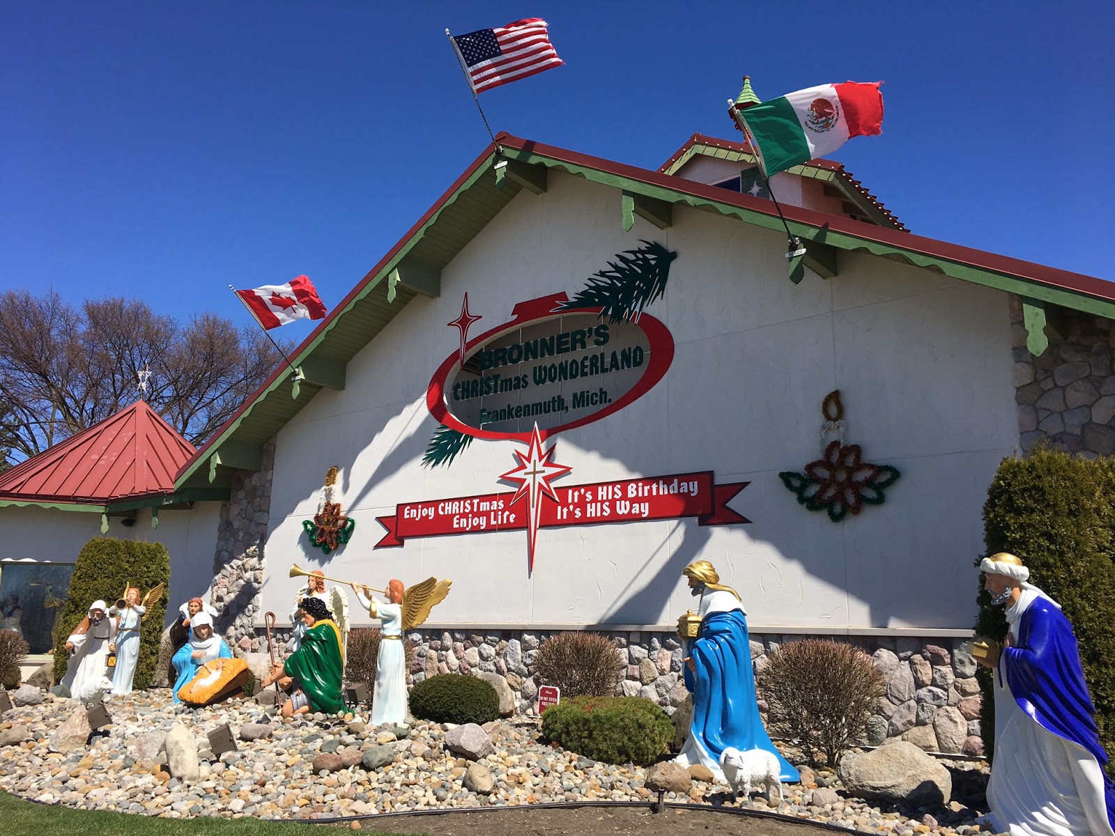 Visiting the World's Largest Christmas Store - Life In Wanderlust
