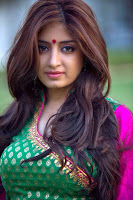 Poonam Kaur Latest Glamorous Photo Shoot HeyAndhra
