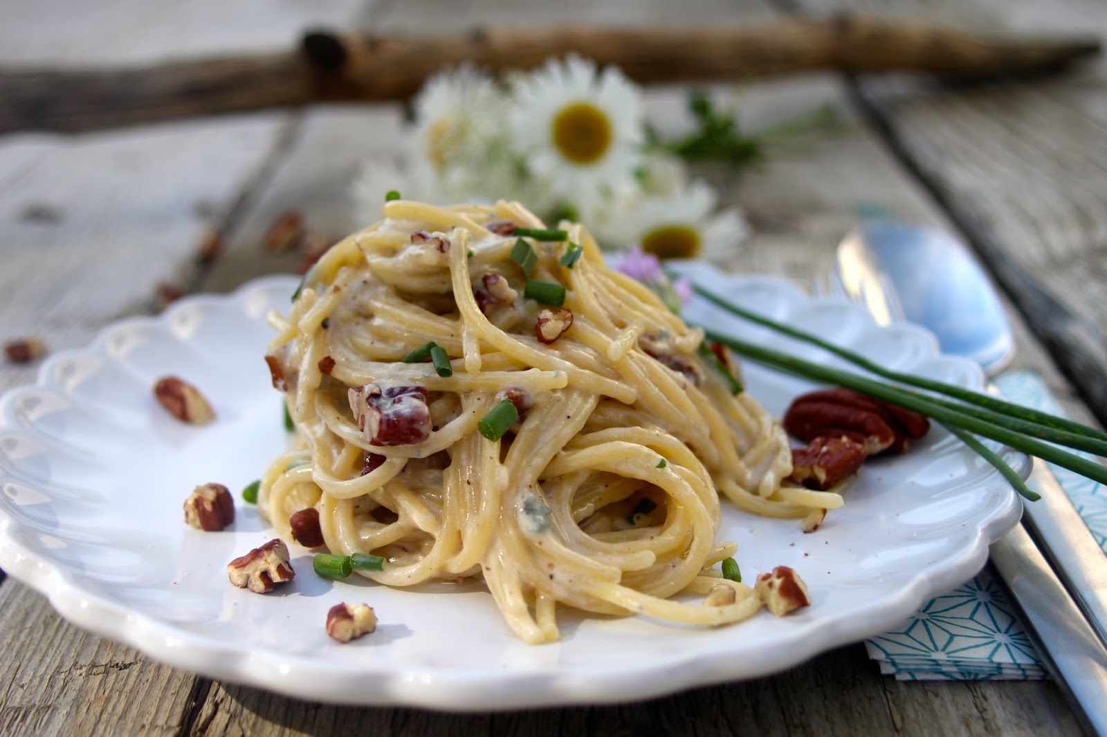Paulas Frauchen: Spaghetti mit Gorgonzola-Mascarpone-Sosse und ...