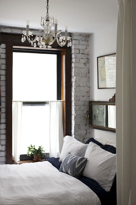 Cozy eclectic chic bedroom via Lonny