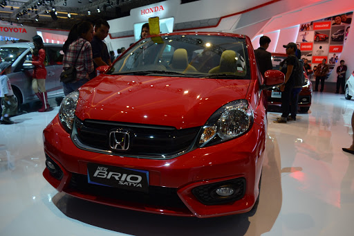 review honda brio rs