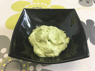 Mayonnaise with avocado and parsley