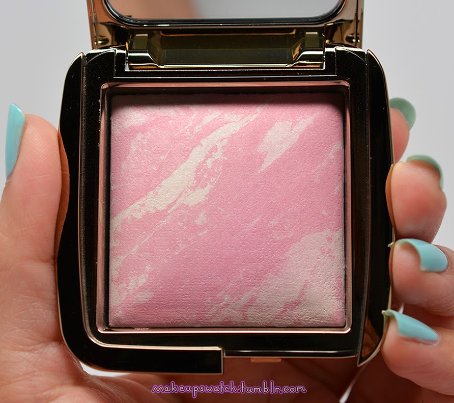 makeup HOURGLASS Ethereal Glow Ambient Lighting Blush