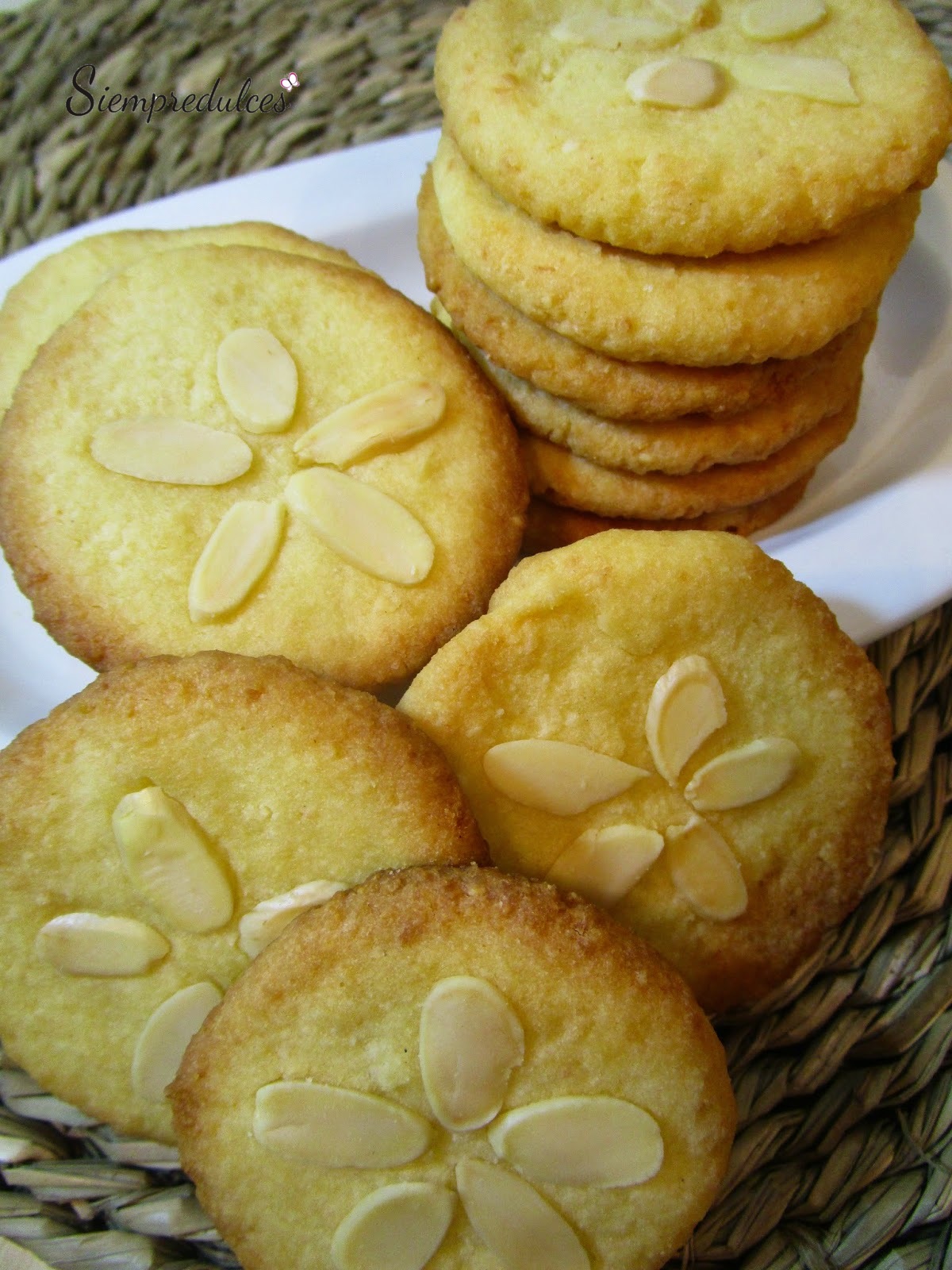 Recetas Con Almendra Molida Y Coco Rallado Siempredulces: Pastas de coco y almendra - Sin gluten, sin lactosa y