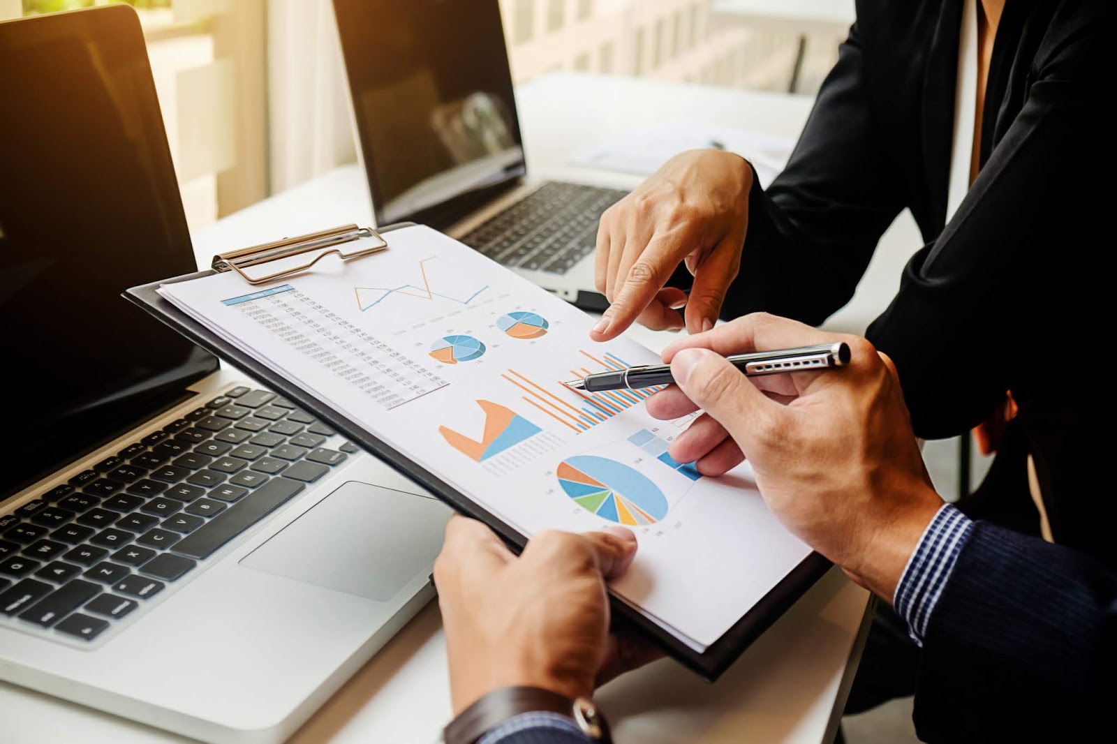Saiba as diferenças entre uma consultoria financeira pessoal e empresarial EMPRESAS S/A Saiba as diferenças entre uma consultoria financeira pessoal e empresarial EMPRESAS S/A
