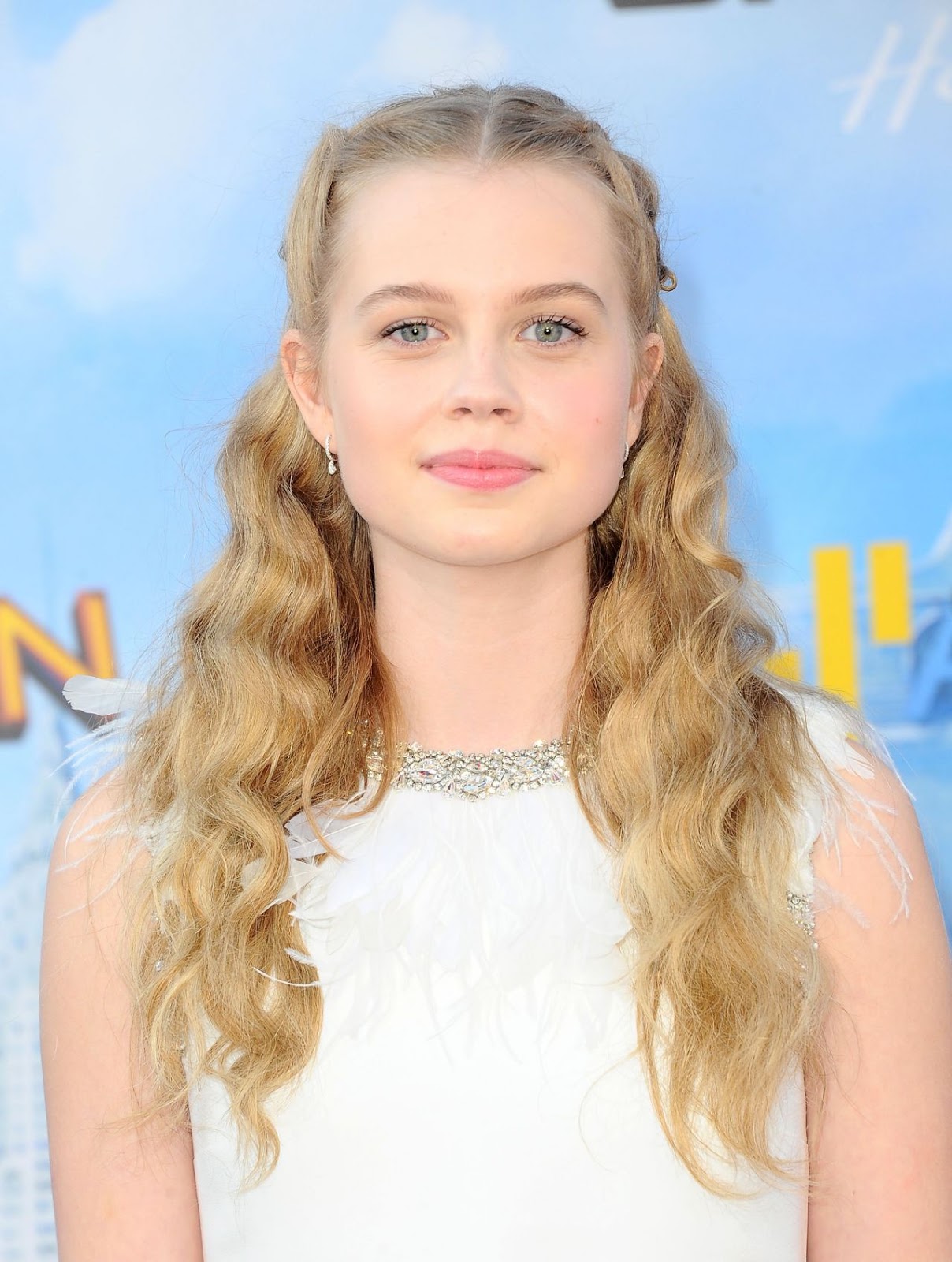 Starlet Arcade: Angourie Rice