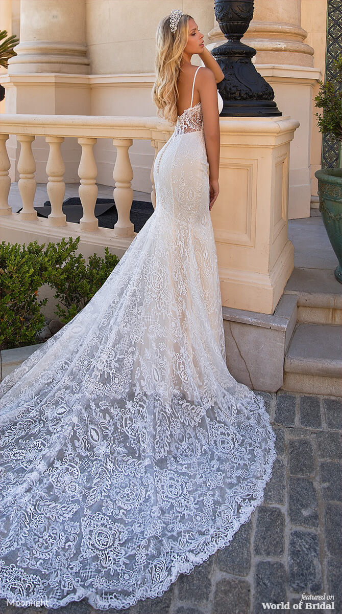 lace wedding dress with buttons down back