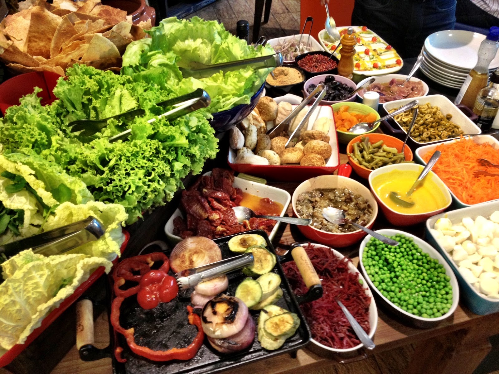 Mariposa Buffet de Saladas e Japonês