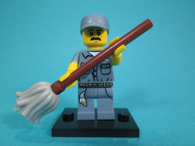 Set LEGO 71011 LEGO® Minifigures Series 15 #9 - Janitor