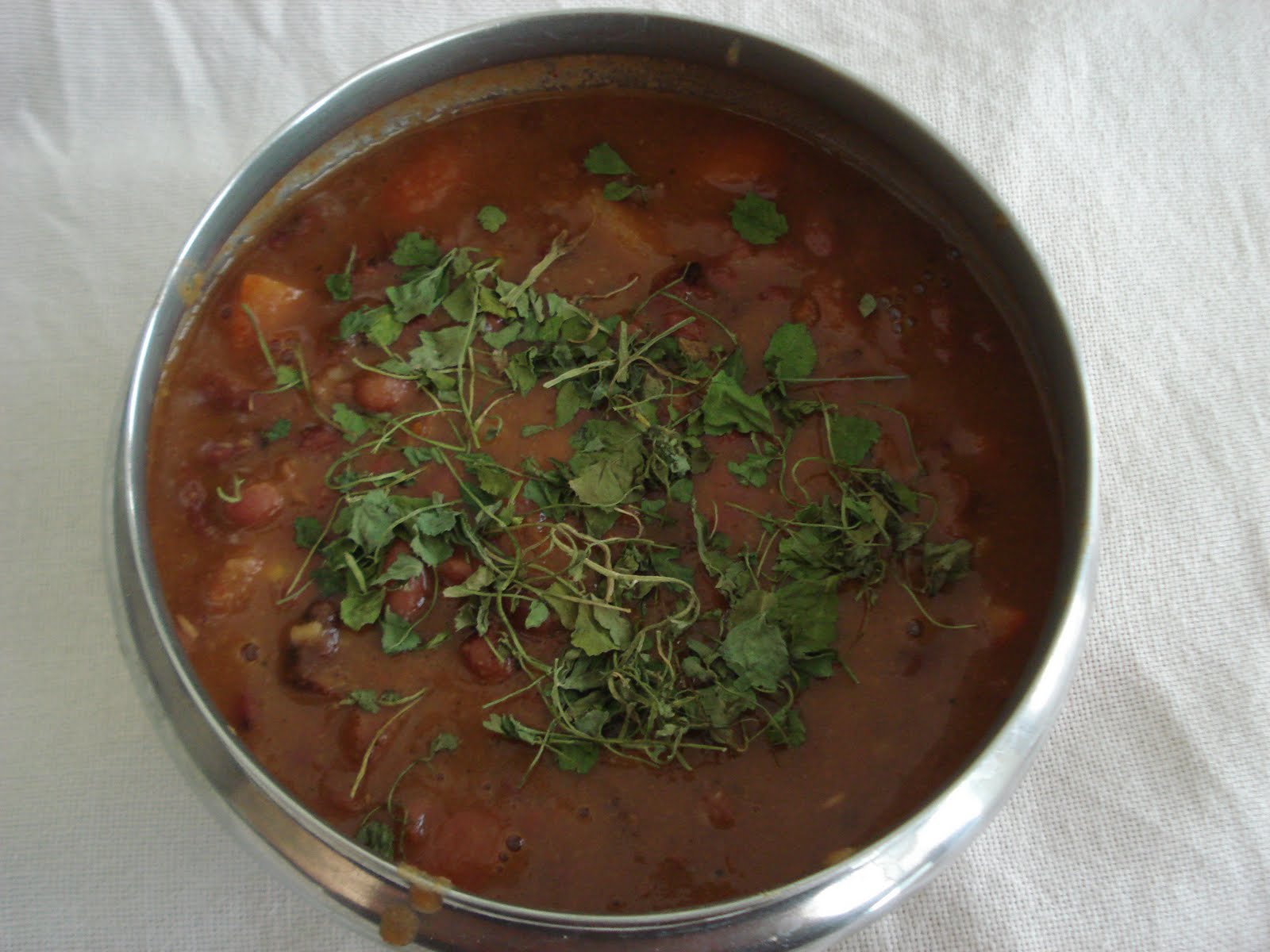 Uma cooks....... Rajma gravy