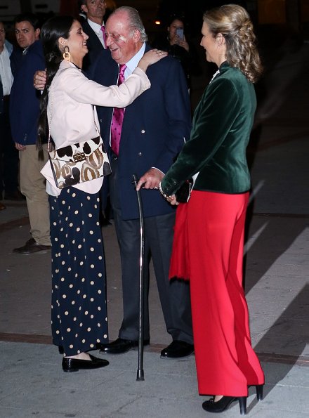 King Juan Carlos, Infanta Elena, Victoria Federica de Marichalar and Felipe Juan Froilan de Marichalar