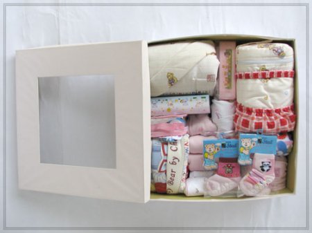 FAIRUZ BABYSHOP PAKET KADO BAYI BARU LAHIR FAIRUZ BABYSHOP PAKET KADO BAYI BARU LAHIR