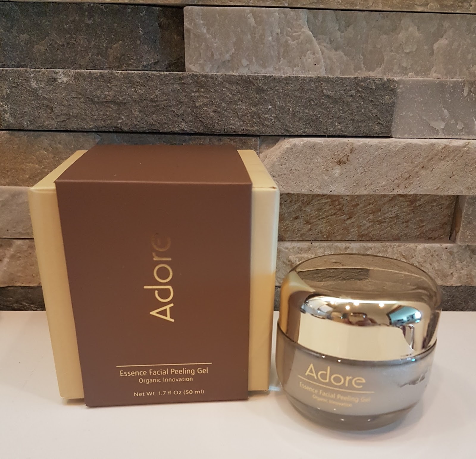 ...A Tale Of Two Sisters! ADORE CUIDADO DE LA PIEL