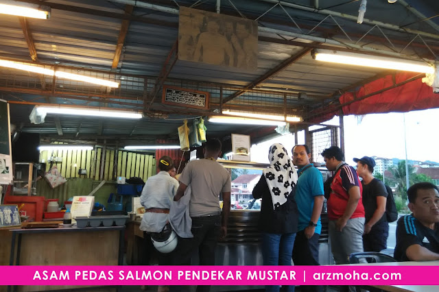 warung pendekar mustar di penang, menu menarik di penang, makan best di penang, asam pedas terbaik penang, asam pedas ikan salmon, food blogger, makan menarik di penang, tempat makan menarik mesti cuba, 