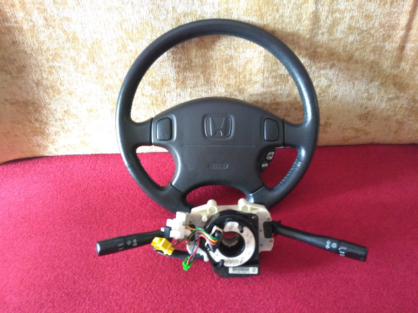 almostORIGINAL [sold] JDM Civic EK4 steering wheel