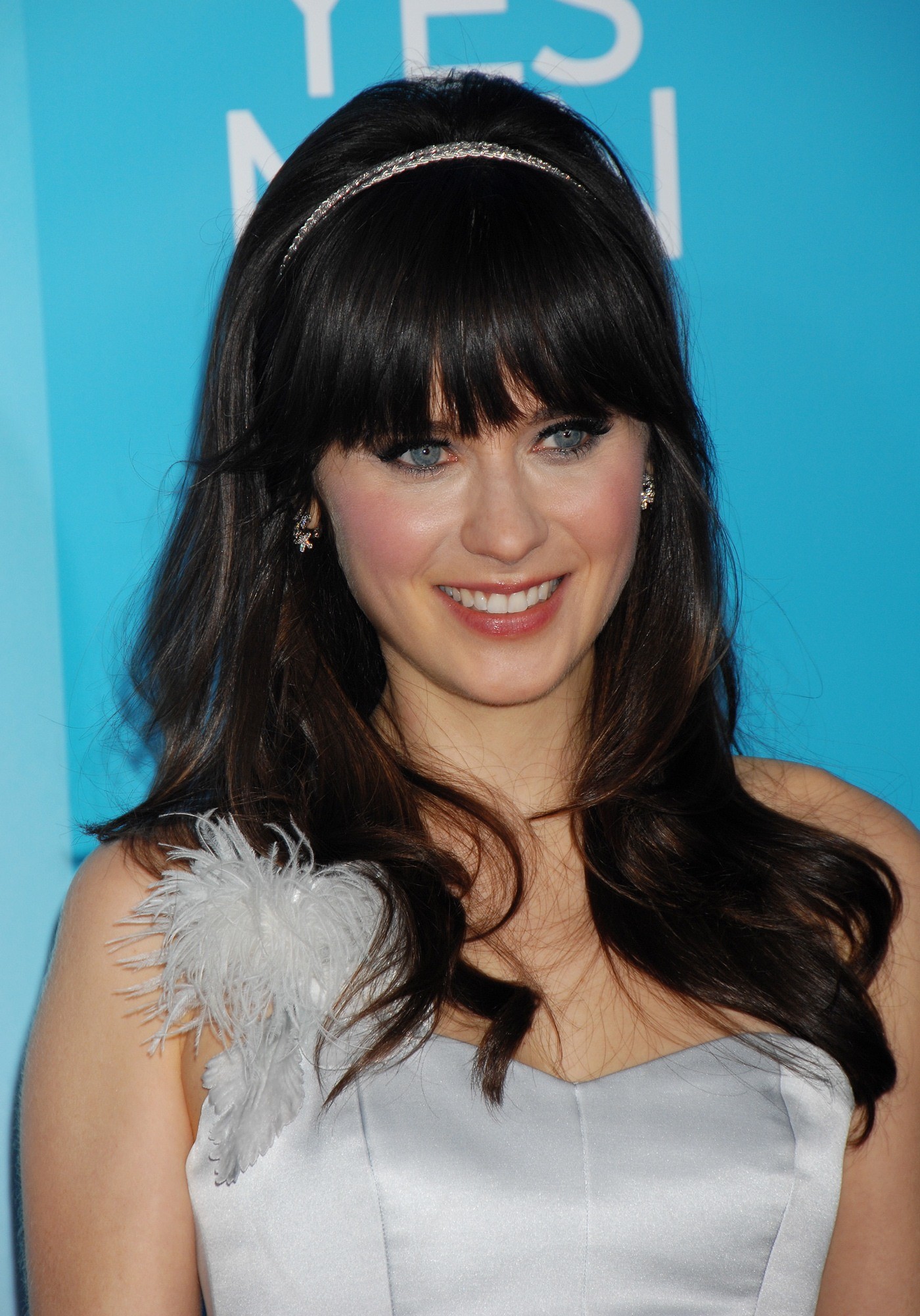 Zooey Deschanel pictures gallery (27) | Film Actresses