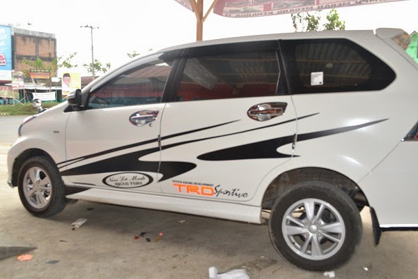 Tips Modifikasi Stiker Mobil Avanza Agar Tidak Melanggar Peraturan Lalu Lintas Tips Modifikasi Stiker Mobil Avanza Agar Tidak Melanggar Peraturan Lalu Lintas