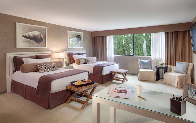 A boutique retreat in the heart of Los Angeles, Luxe Sunset Boulevard Hotel provides an oasis of elegance and style by welcoming guests to one of the most distinguished addresses in all of California.