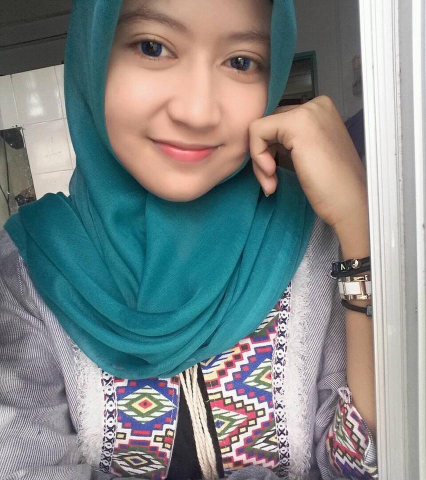 Индонезийские девушки в хиджабе. Link abg hijab. Bokep jilbab indo miss hijab hyper. Jilbab viral. Link abg hijab.