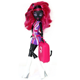 Monster High Catty Noir Ghoulebrities in Londoom Doll