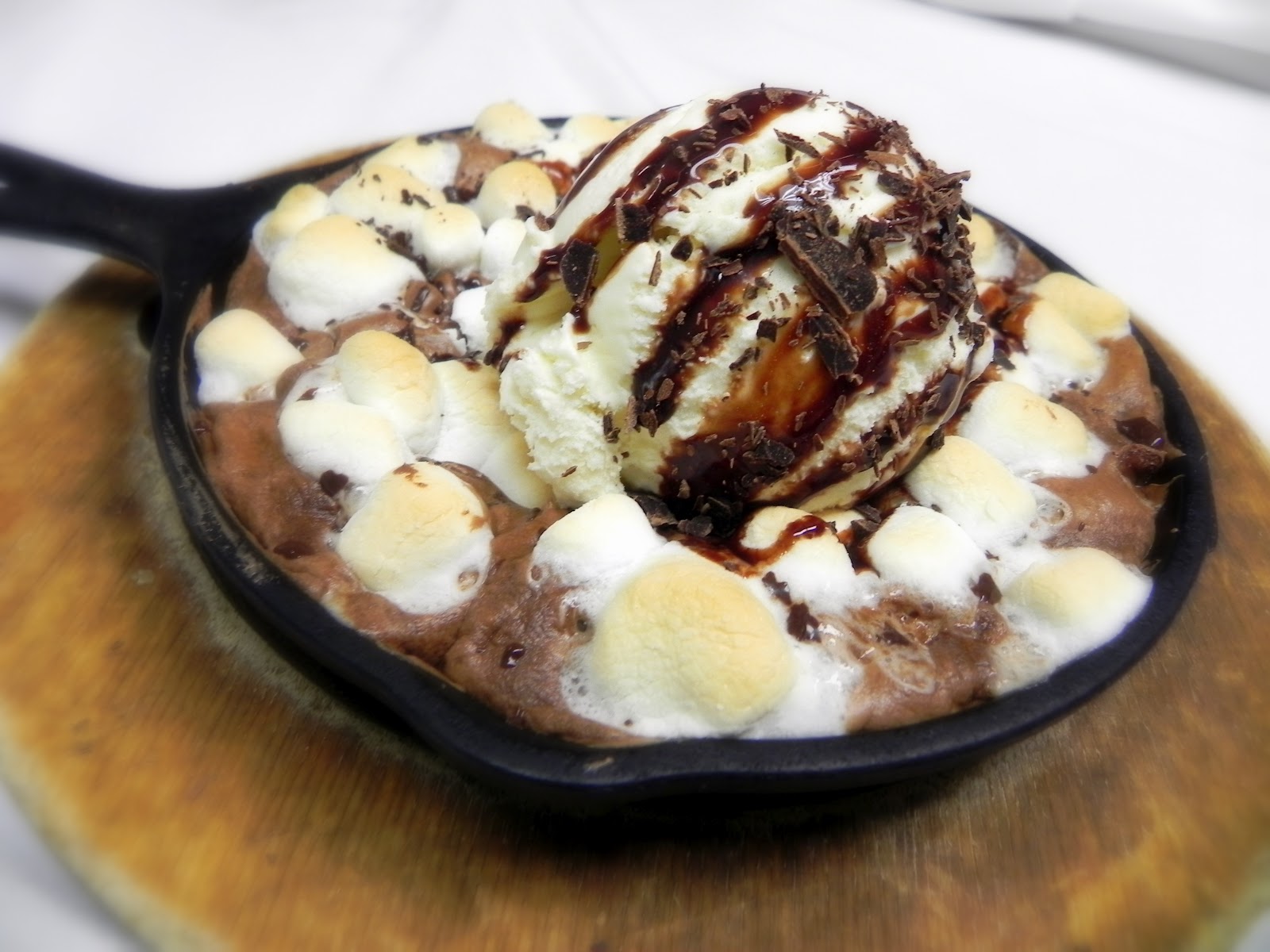 Beaches Restaurant and Bar Chocolate for Life!