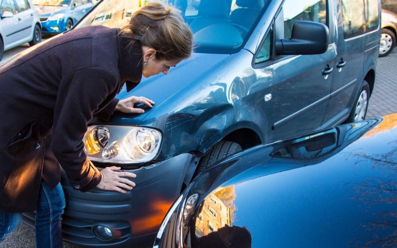 uk car accident sha Usa Girls Mona