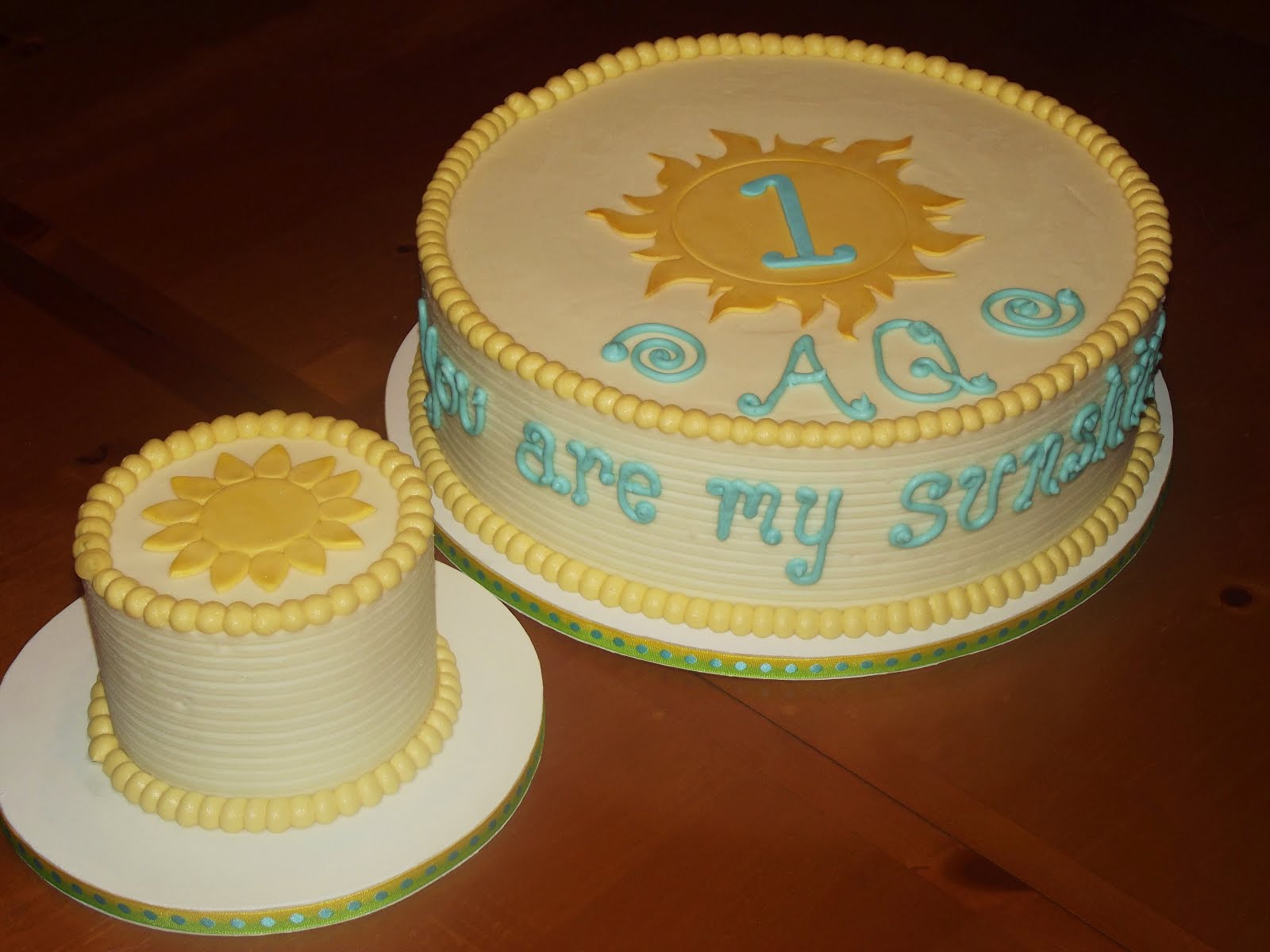 Suzy's Sweet Shoppe You Are My Sunshine Cake!