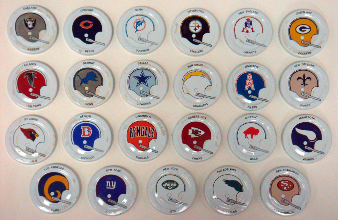 Pro Football Journal Presents Memorabilia Gatorade Bottle Caps