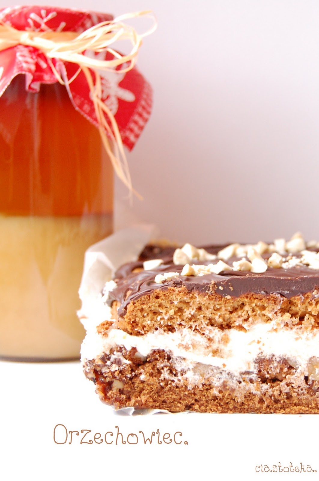 Orzechowiec.