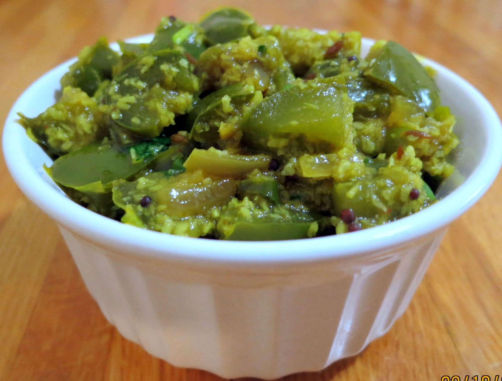 Simply Delicious Capsicum Curry (Simple Green pepper Curry)