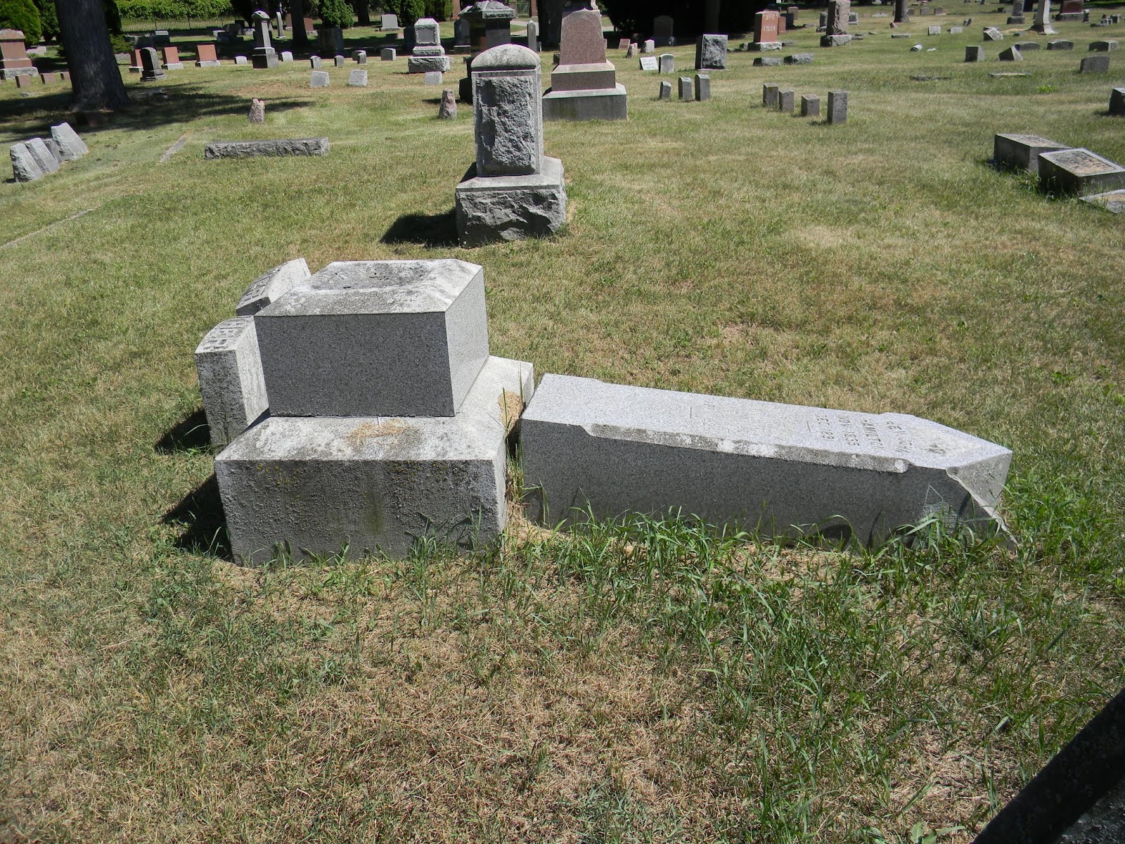 A Bewitching Guide to All Things Halloween Avondale Cemetery Flint