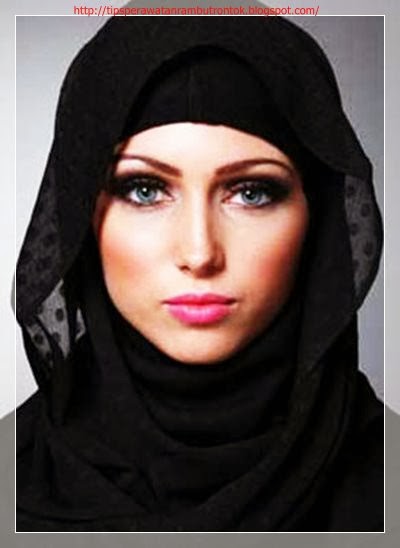  Aneka  koleksi model  jilbab  terbaru 2013 cantik alami