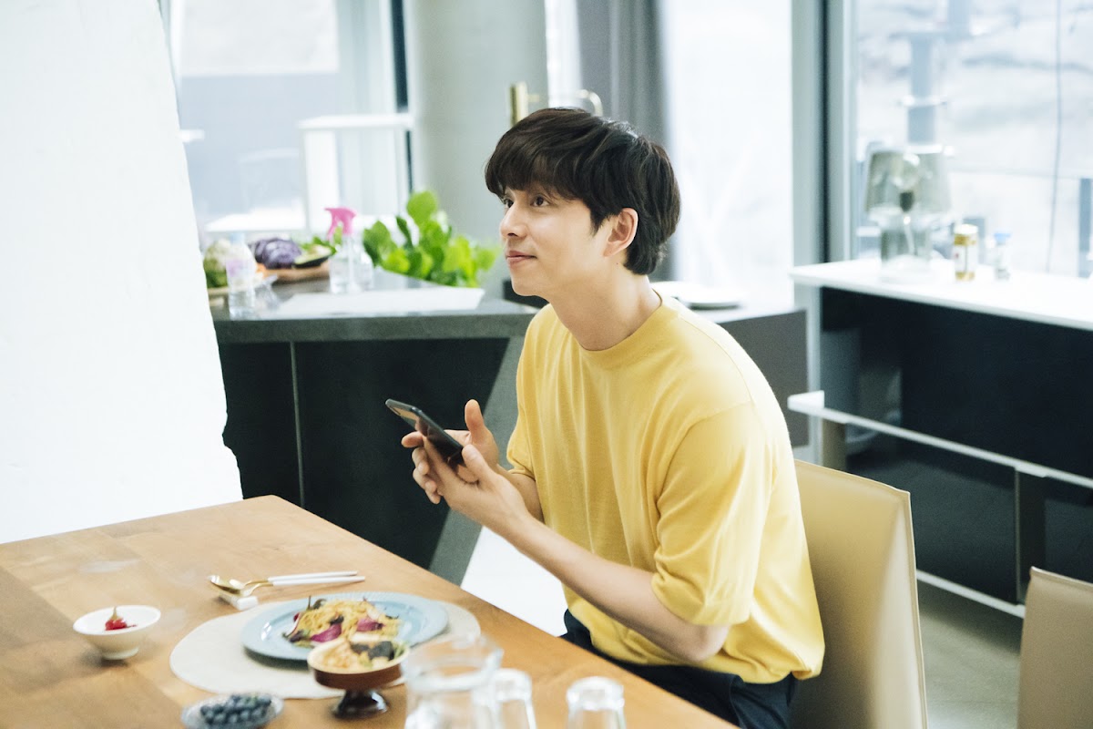 二度代言！孔劉目前正在韓國首爾拍攝ASUS ZenFone 5系列電視廣告。