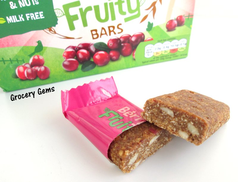Grocery Gems Tesco Banana Bliss & Berry Blast Fruity Bars Review