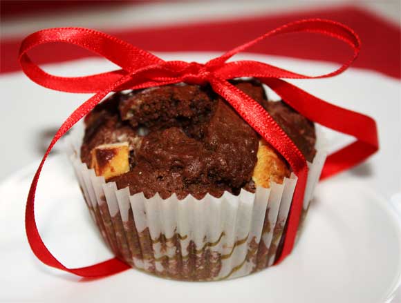 Elly's Art: Double Chocolate Cherry Muffins Elly's Art: Double Chocolate Cherry Muffins