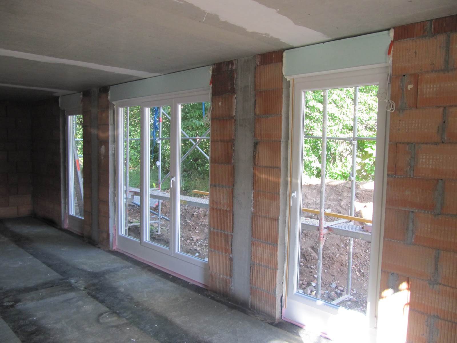Projekt &quot;Schnitzelbude&quot; Einbau Fenster und Türen