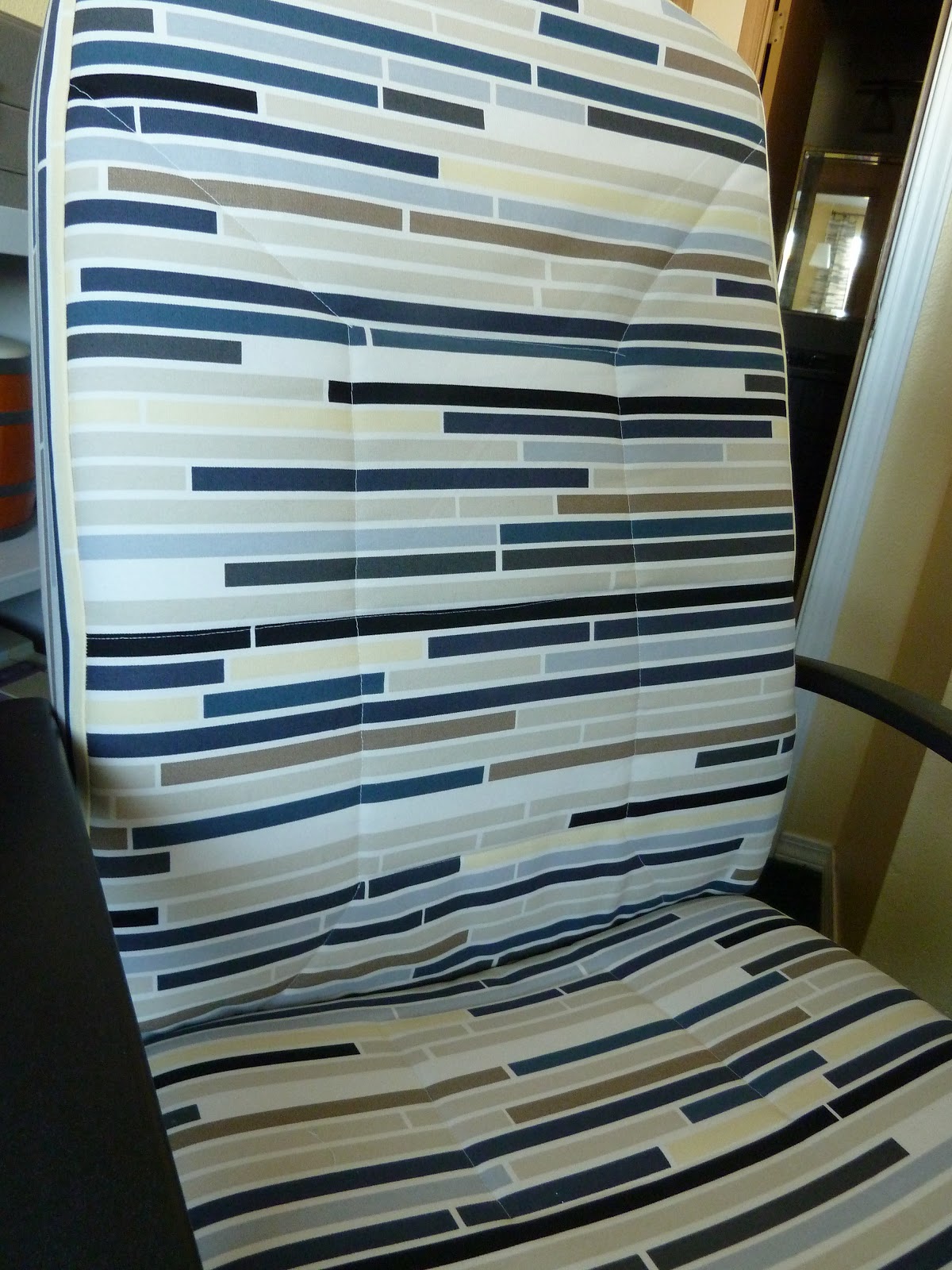 Help Me Hanna Recovered Office Chair