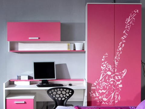 Not for boring: Decoración con guitarras