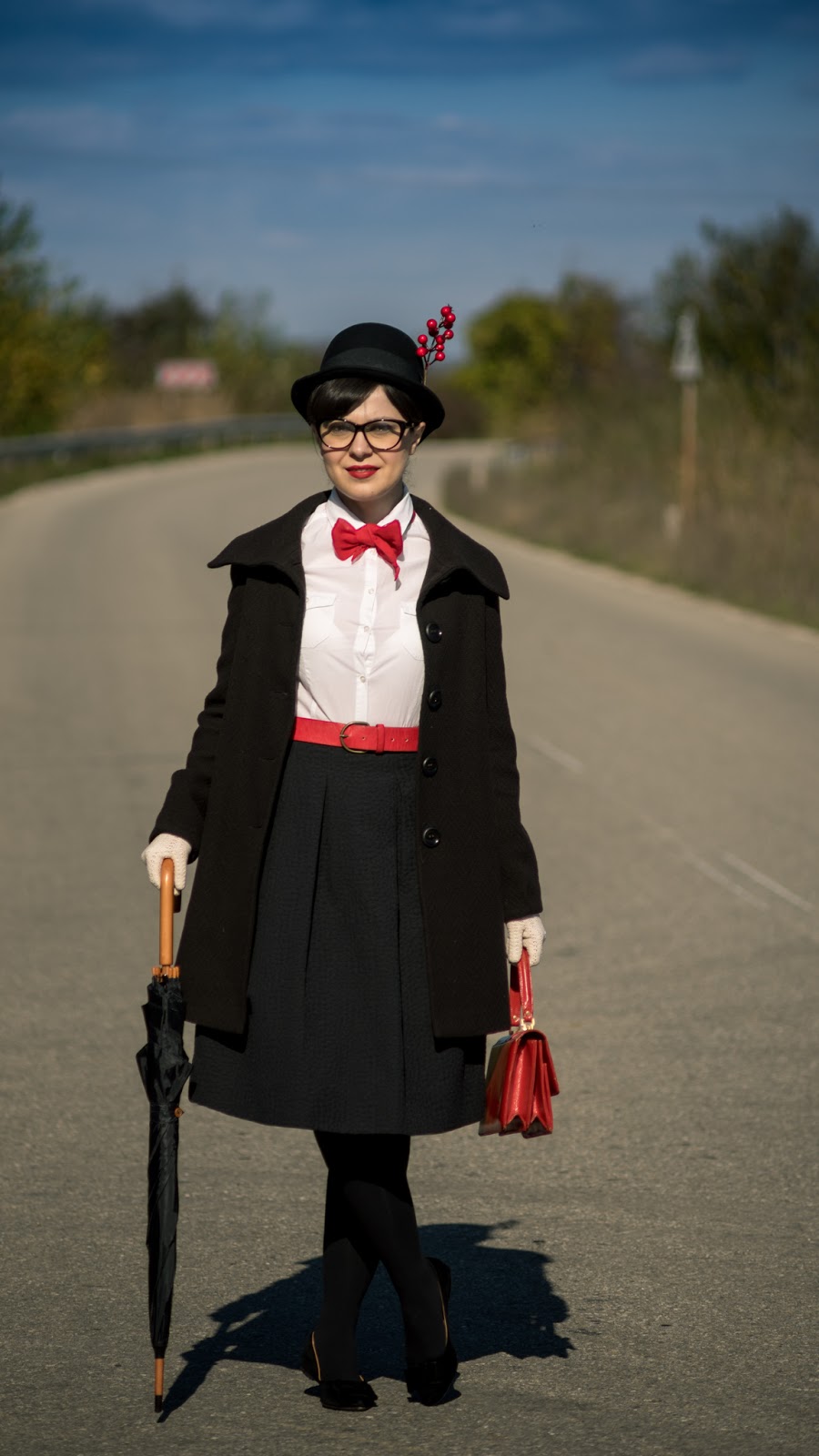 Miss Green has a new home: Easy DIY Halloween Costume - Mary Poppins