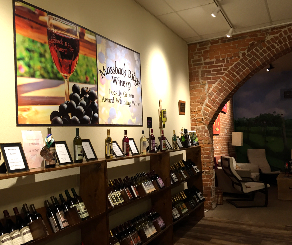 A Little Time and a Keyboard Holiday Shopping in Galena, Illinois