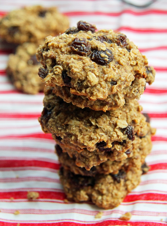 Mix it Up Oatmeal Raisin Cookies