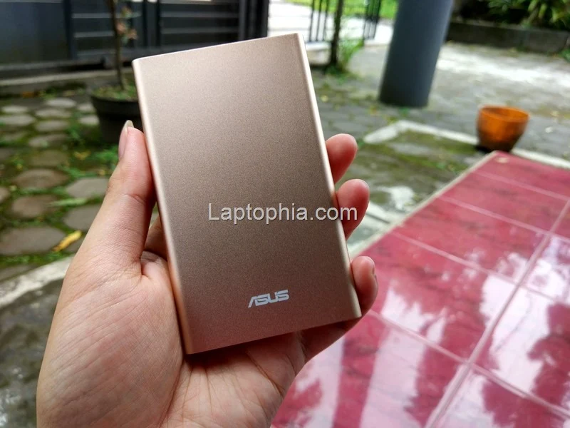 Desain Asus Zenpower Pocket 6000mAh