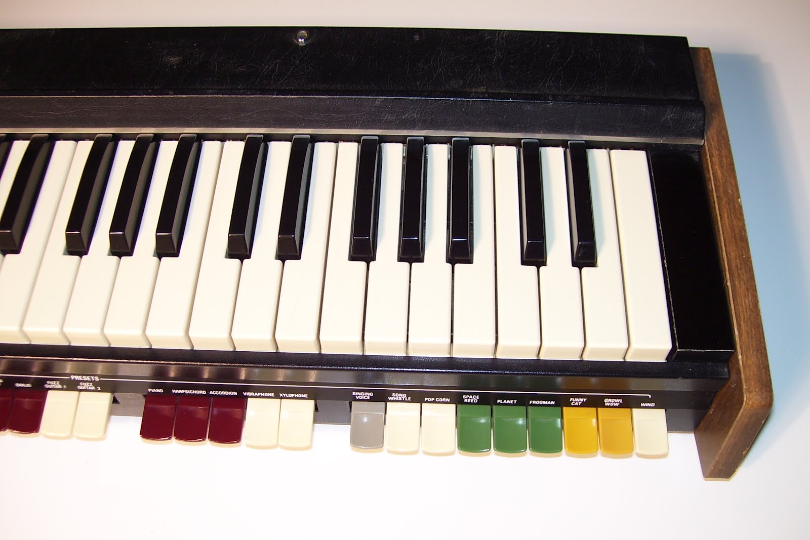 MATRIXSYNTH 1973 Roland Analog Preset Synthesizer SH2000 SN 526535