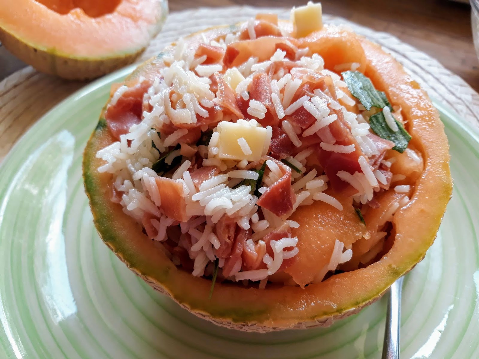 Insalata di riso con prosciutto e melone Ricetta ed ingredienti dei