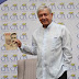 López Obrador arremete, durante otro viaje al extranjero, contra la prensa crítica