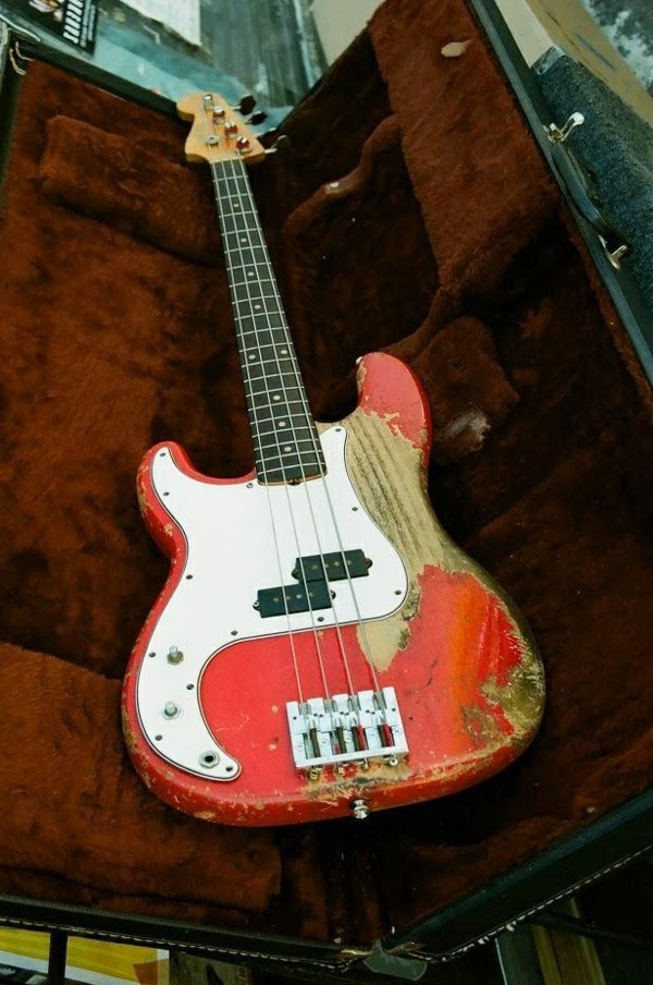 Vintage guitars designs!